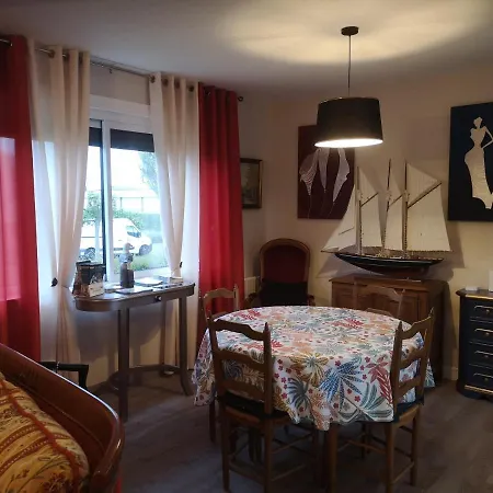 Dom wakacyjny La Maison Du Bonheur