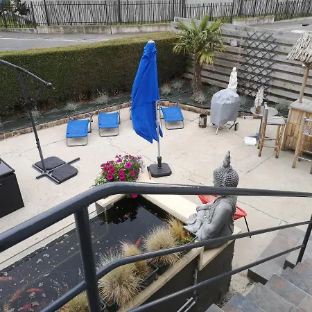 Dom wakacyjny La Maison Du Bonheur